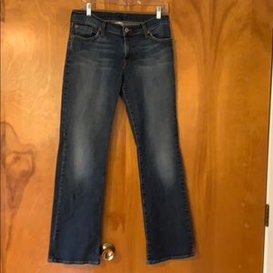 Lucky brand jeans mid rise flare size 30 EUC!